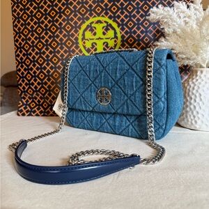 NWT Tory Burch willa denim jeans shoulder with silver Chain